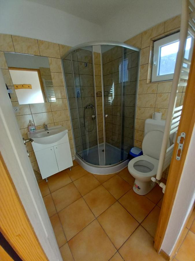 Casa Din Barcut ξενώνας Εξωτερικό φωτογραφία